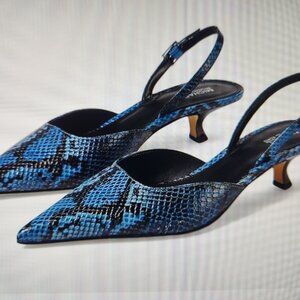 Michael Kors "Luna" Chambray Leather Sling Pumps. NIB. Floor model. Size 6